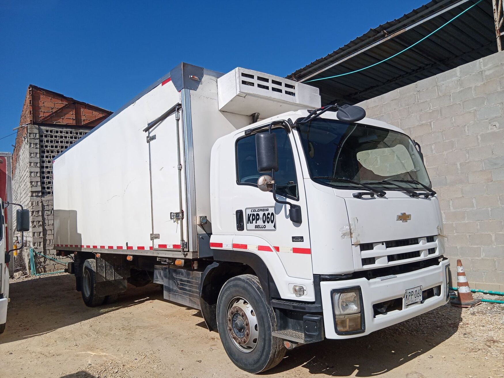 CHEVROLET FVR LWB 2022