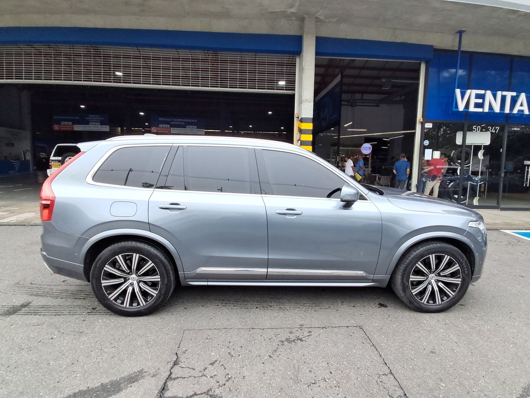 VOLVO XC90 2020