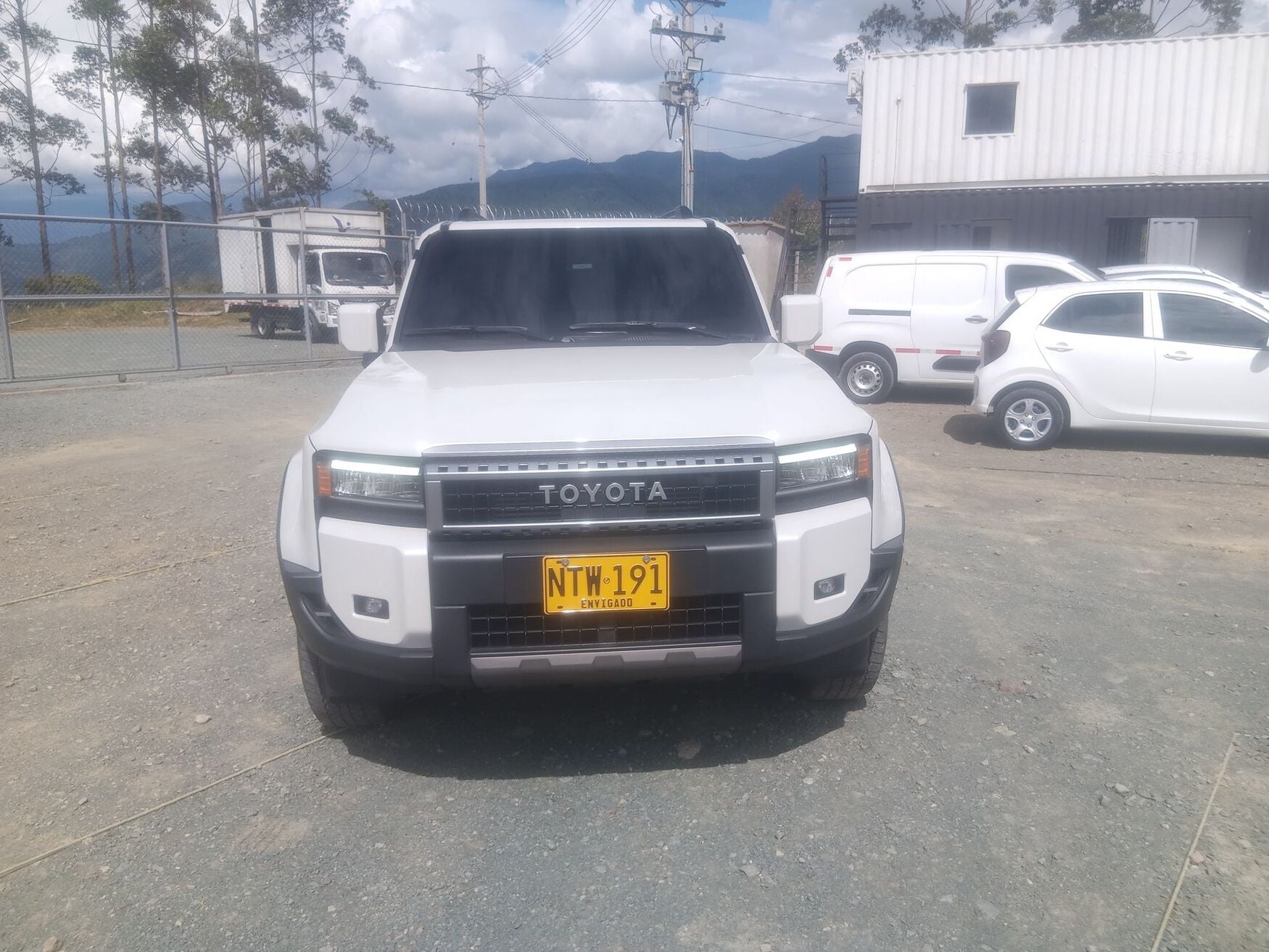 TOYOTA PRADO 2025
