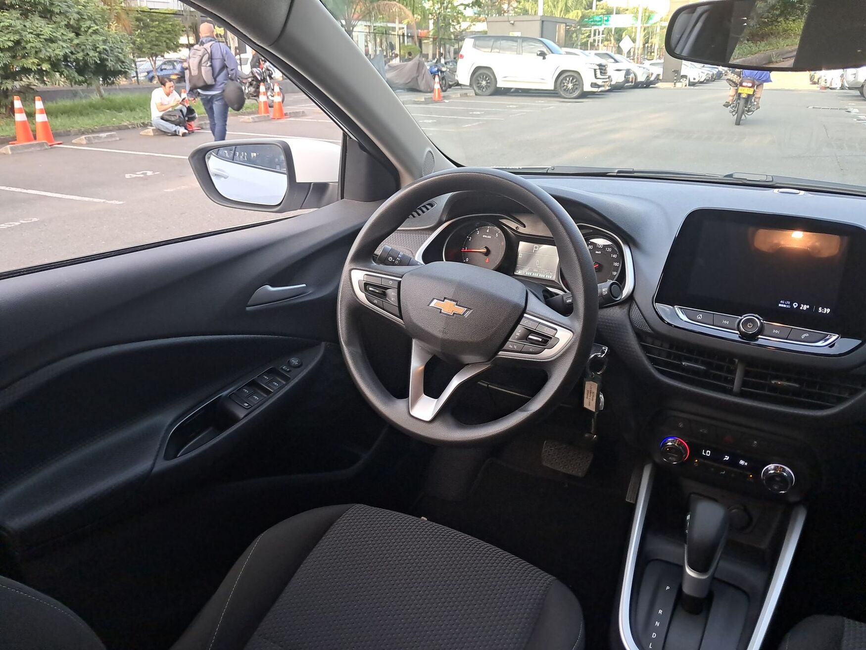 CHEVROLET ONIX 2025
