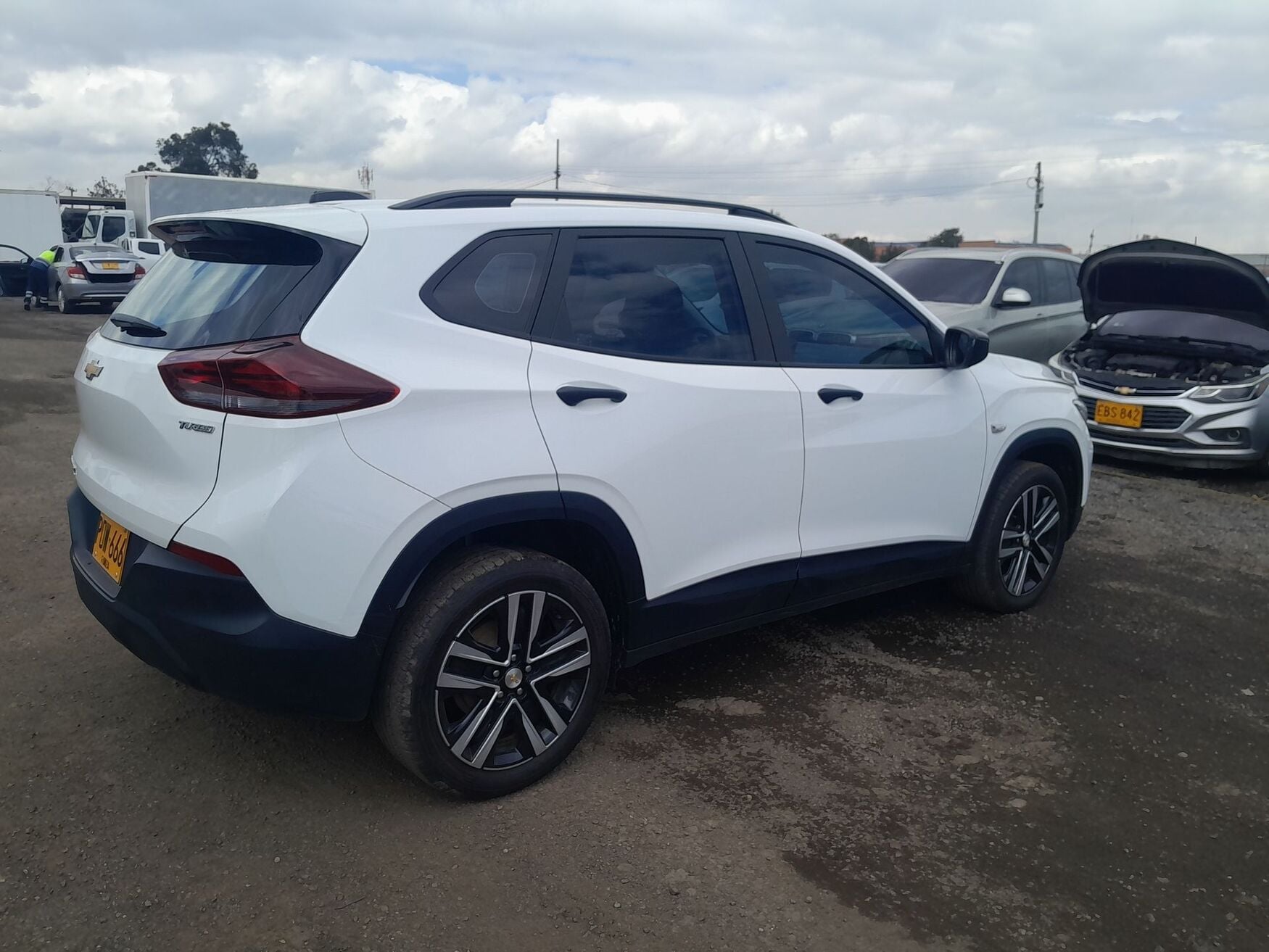 CHEVROLET TRACKER 2025