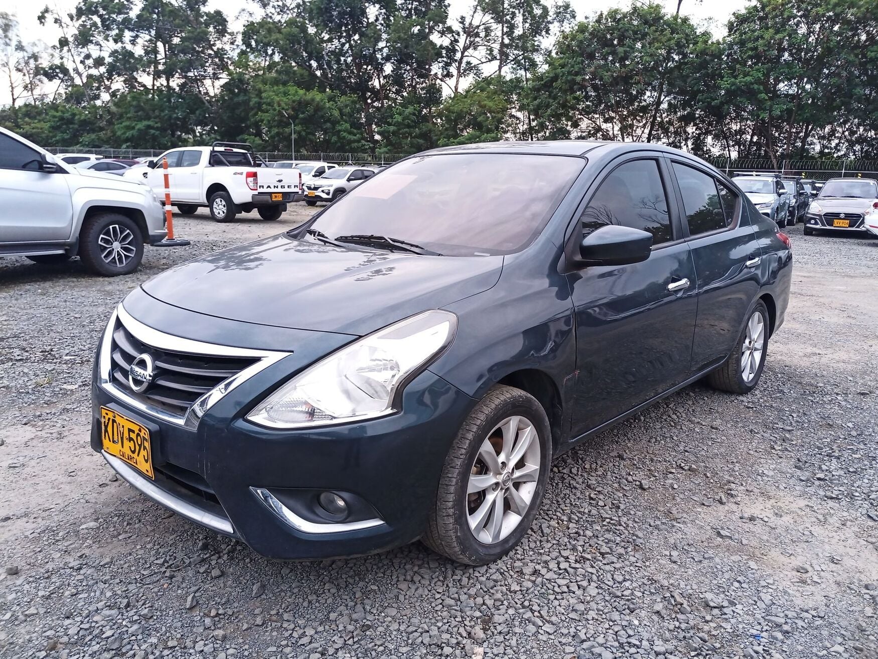 NISSAN VERSA 2016