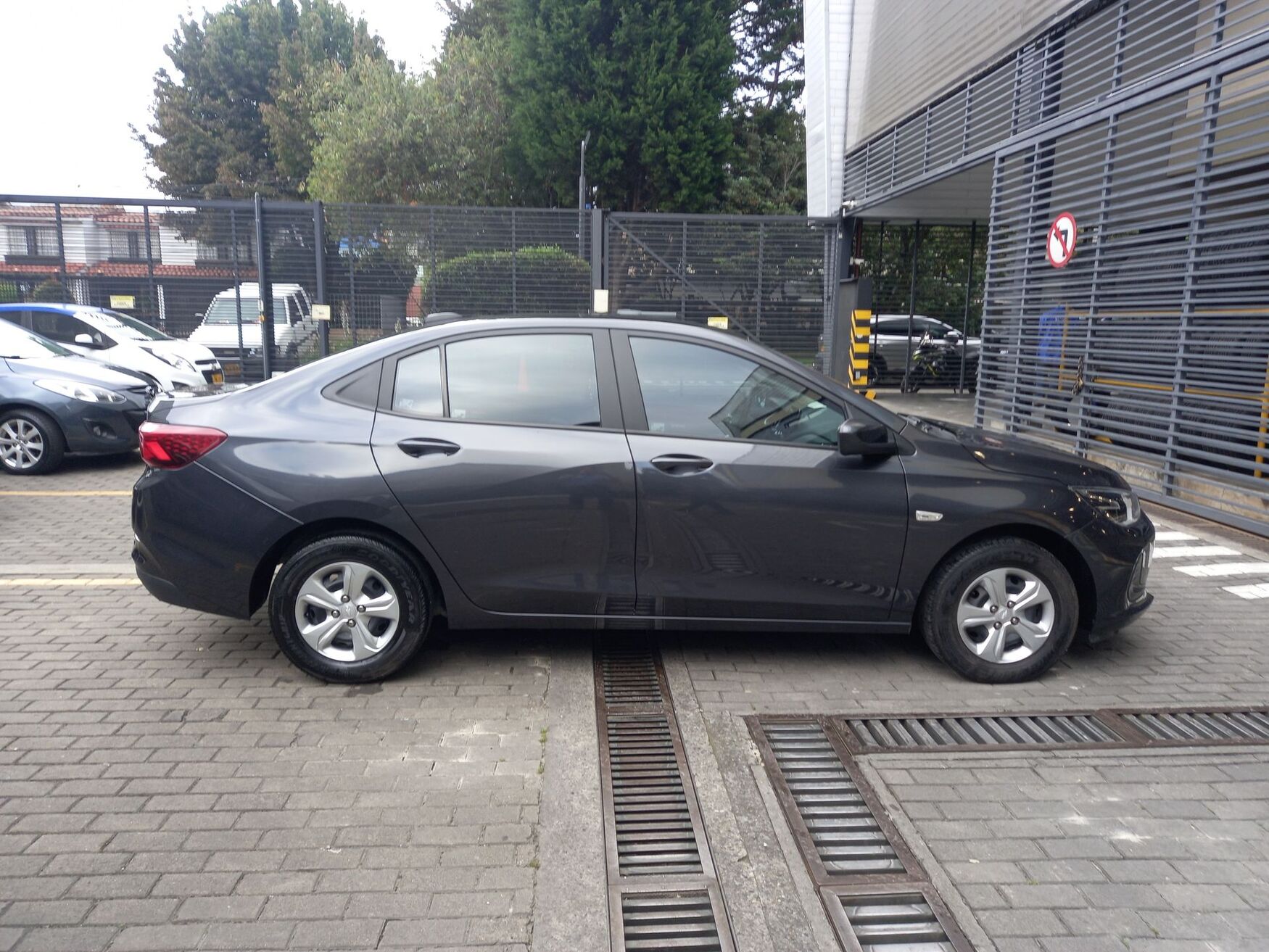 CHEVROLET ONIX 2025