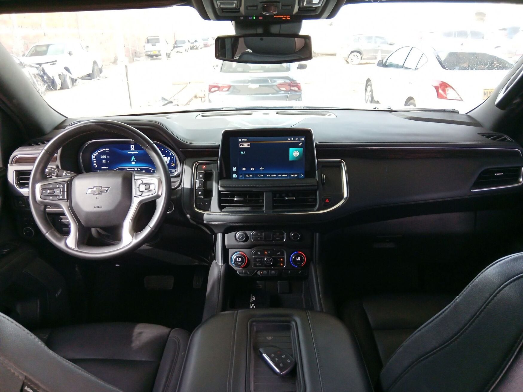 CHEVROLET TAHOE 2023