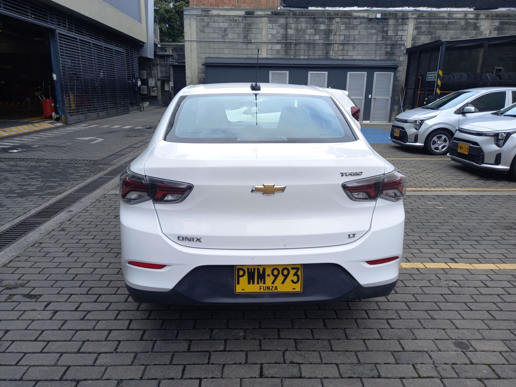 CHEVROLET ONIX 2026