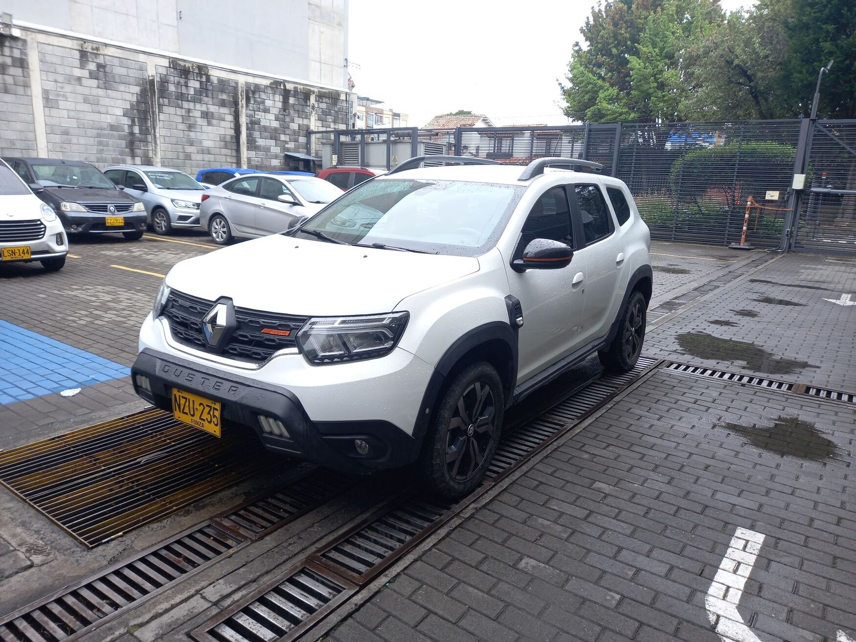 RENAULT DUSTER 2025