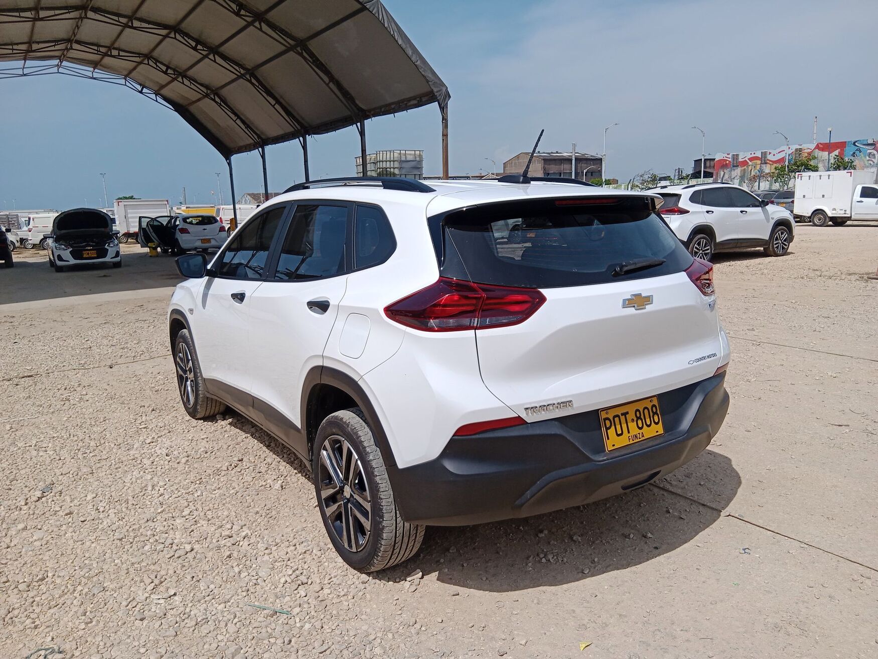 CHEVROLET TRACKER 2025