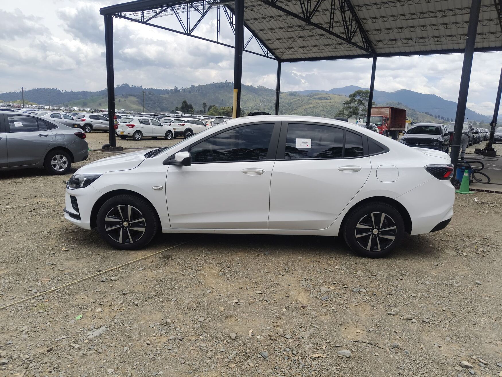 CHEVROLET ONIX 2026