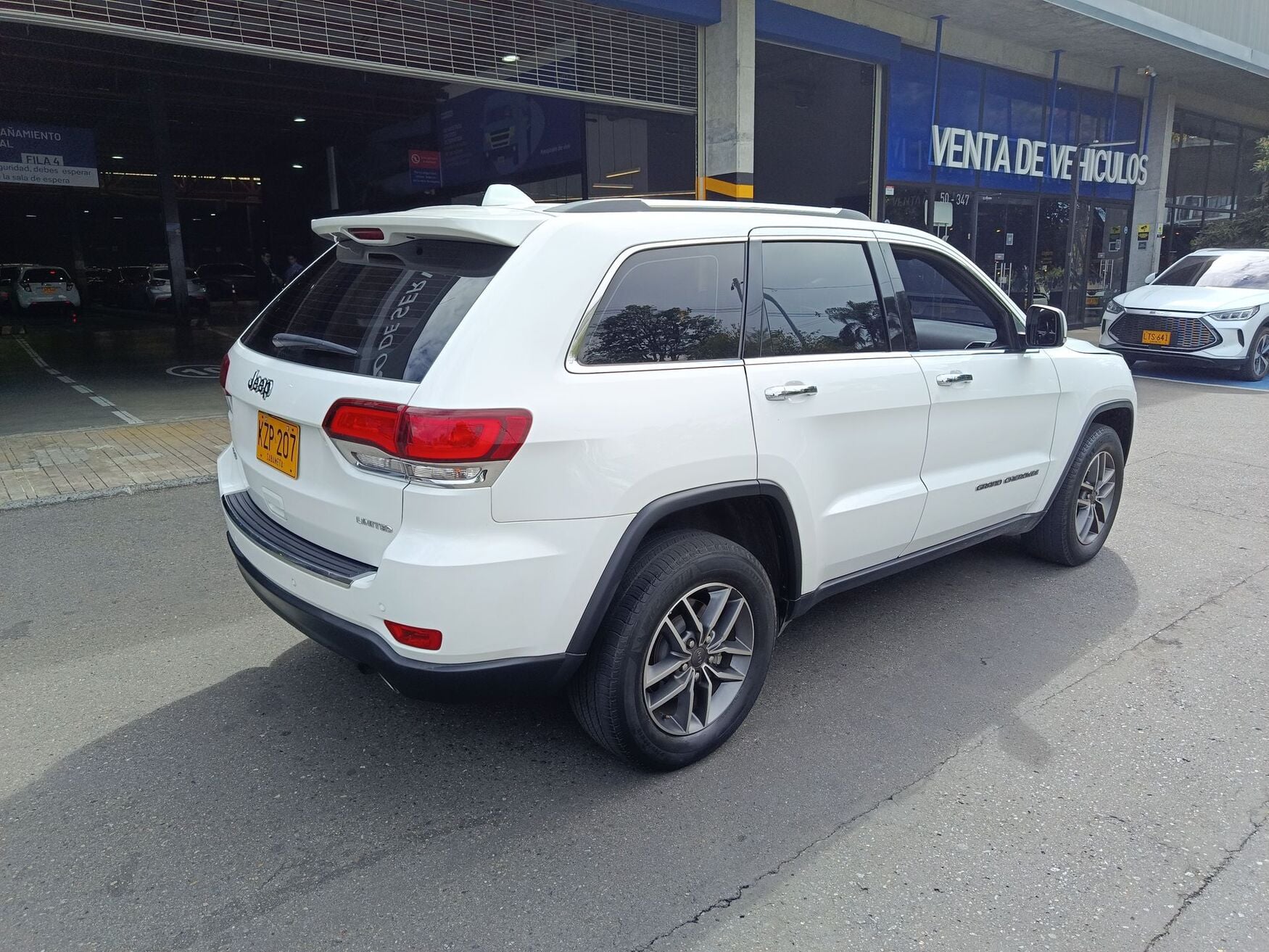 JEEP GRAND CHEROKEE 2021