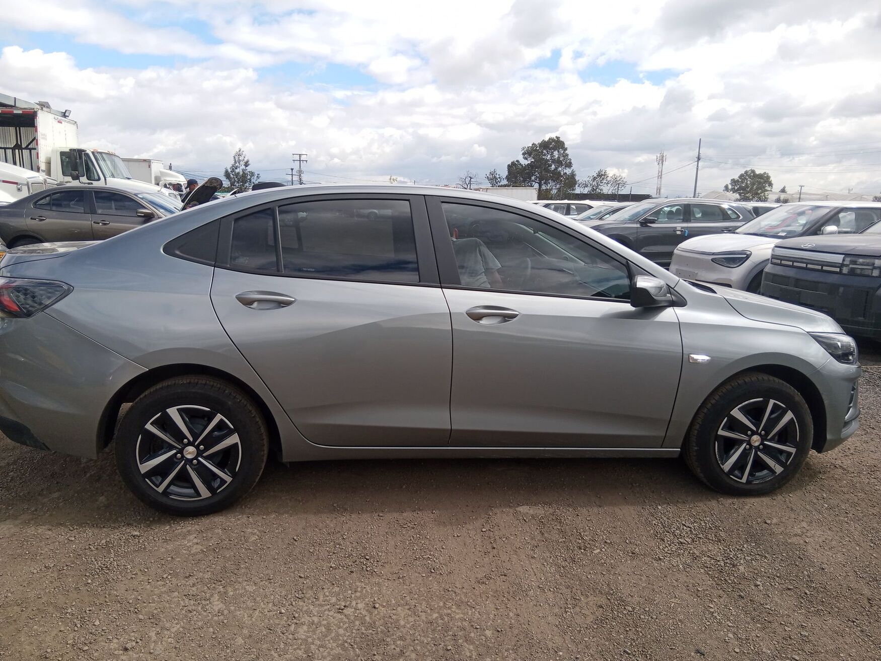 CHEVROLET ONIX 2026