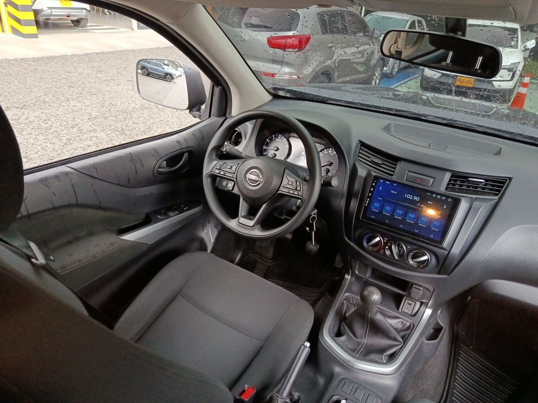 NISSAN FRONTIER 2025