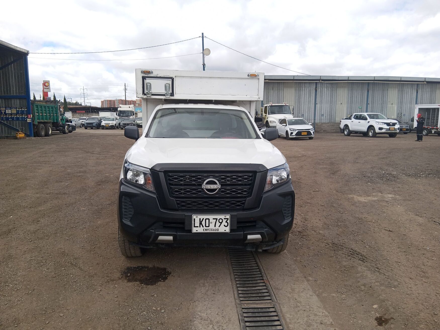 NISSAN FRONTIER 2024