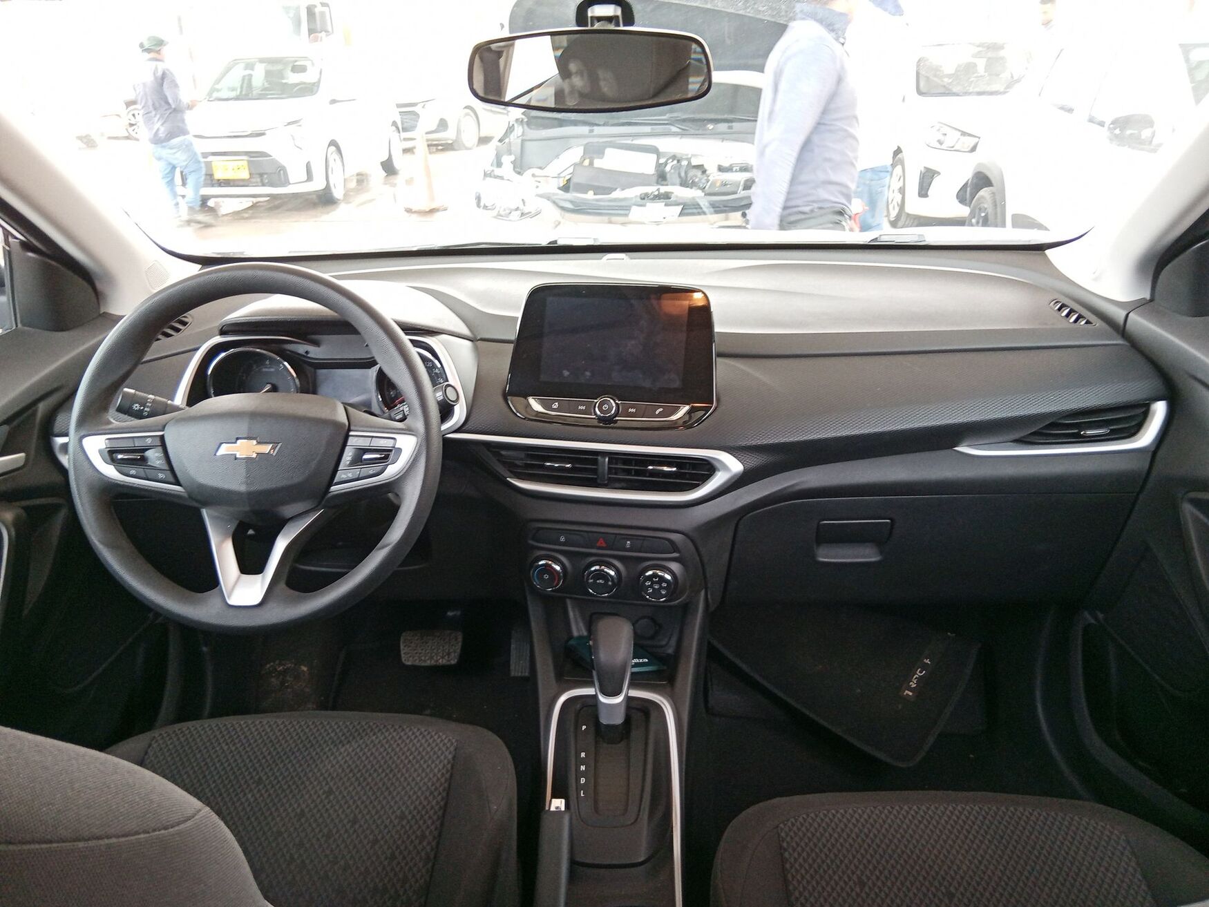 CHEVROLET TRACKER 2025