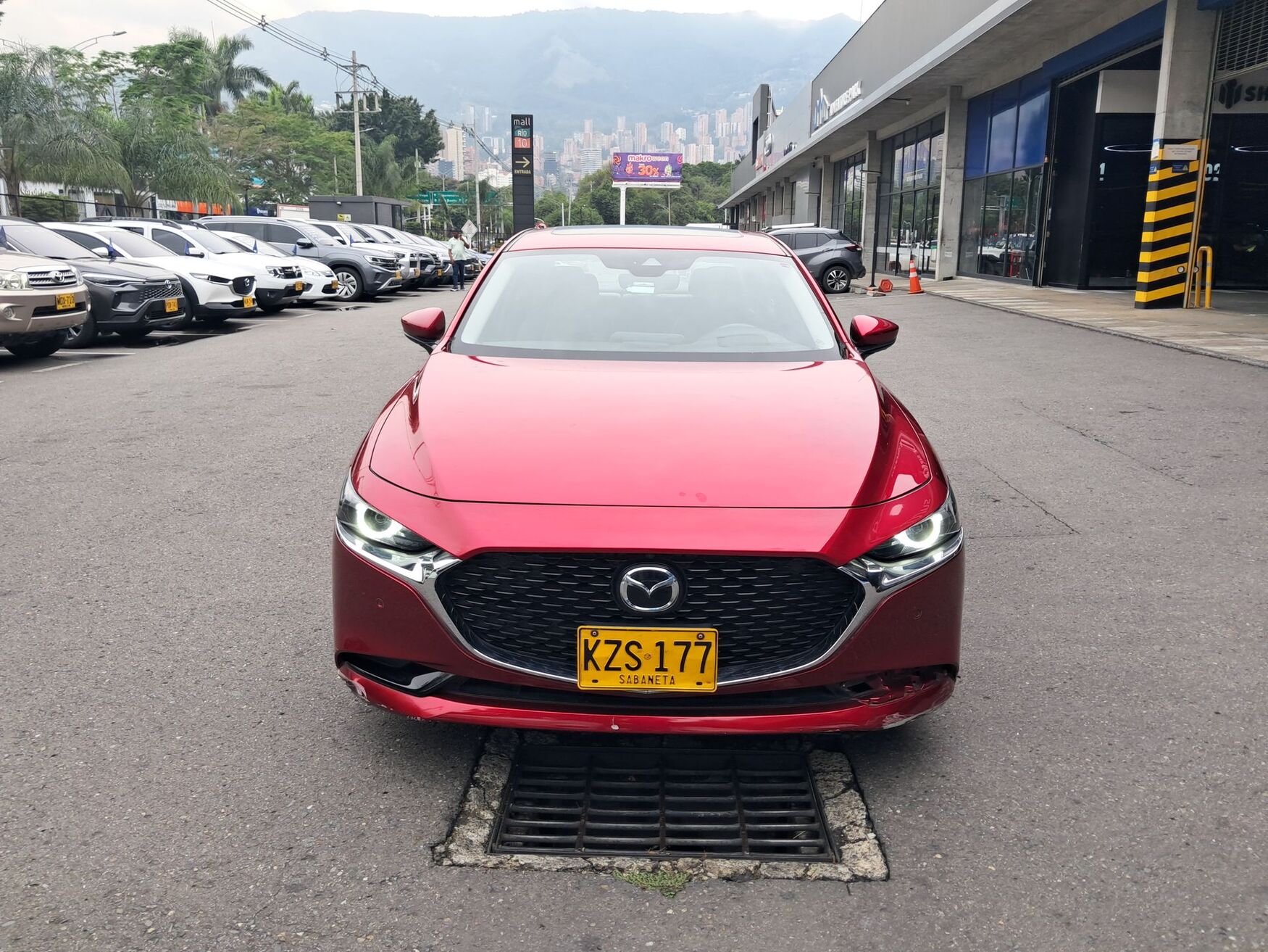 MAZDA 3 2023