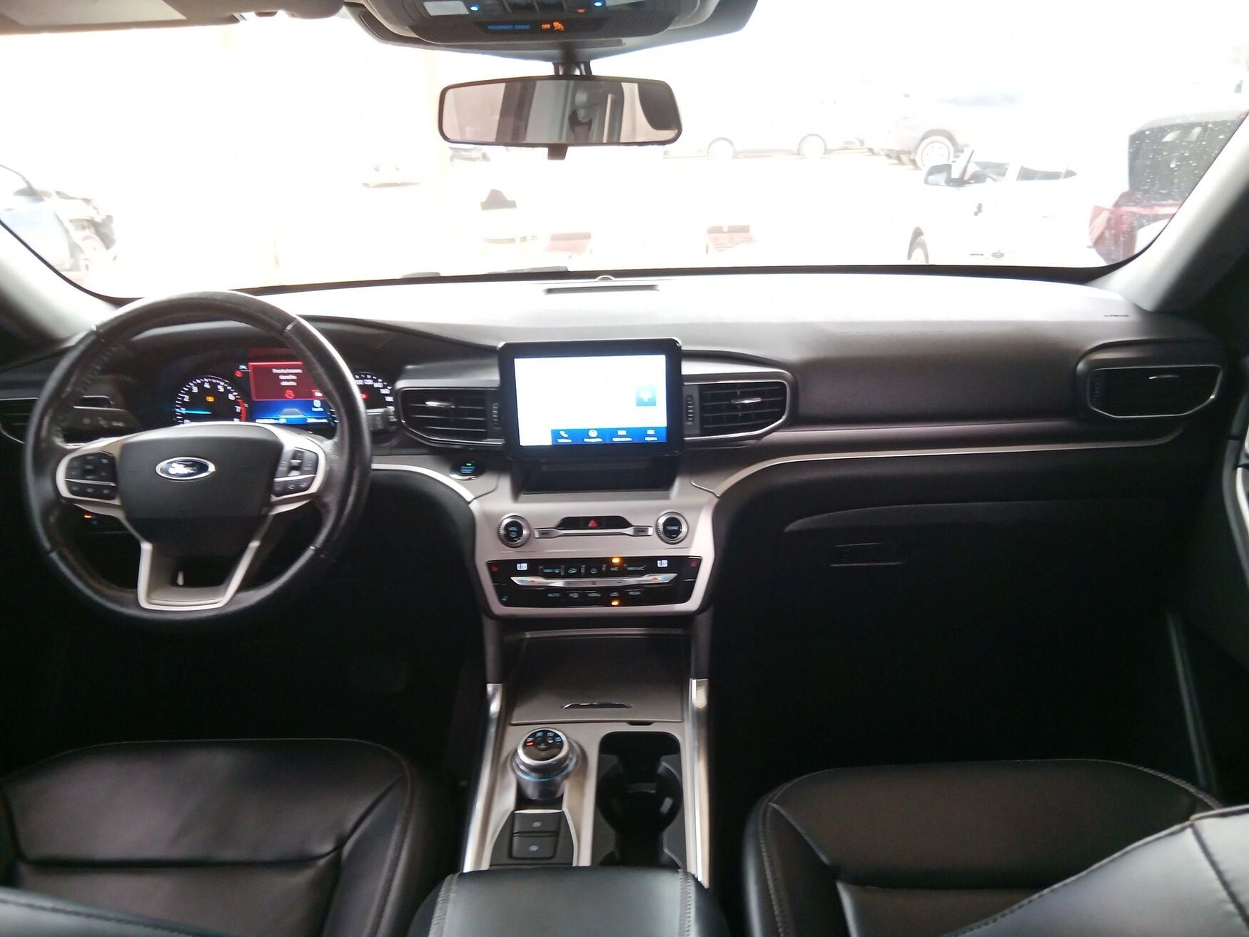 FORD EXPLORER 2021