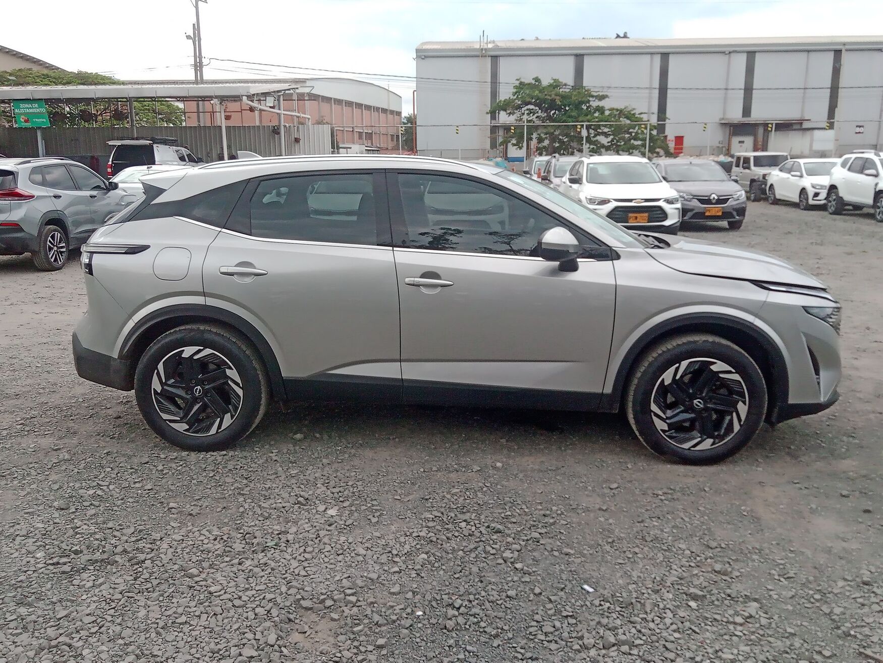 NISSAN QASHQAI 2026