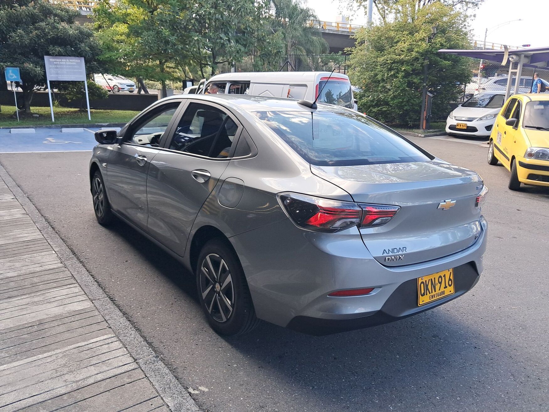 CHEVROLET ONIX 2026