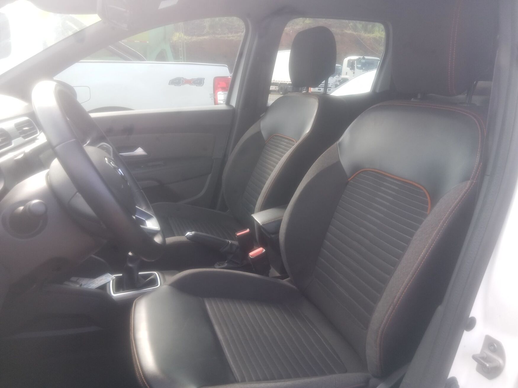 RENAULT DUSTER 2026