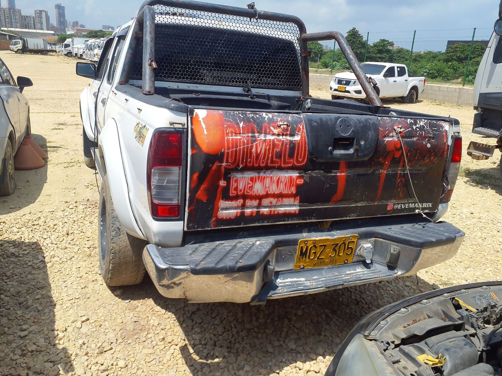NISSAN NP300FRONTIER 2013