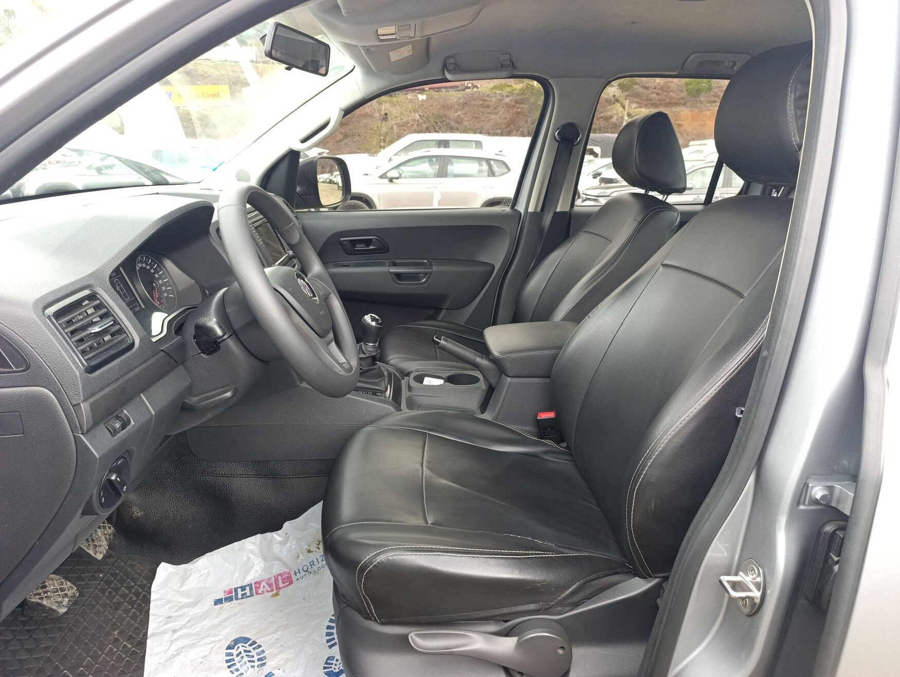 VOLKSWAGEN AMAROK 2023