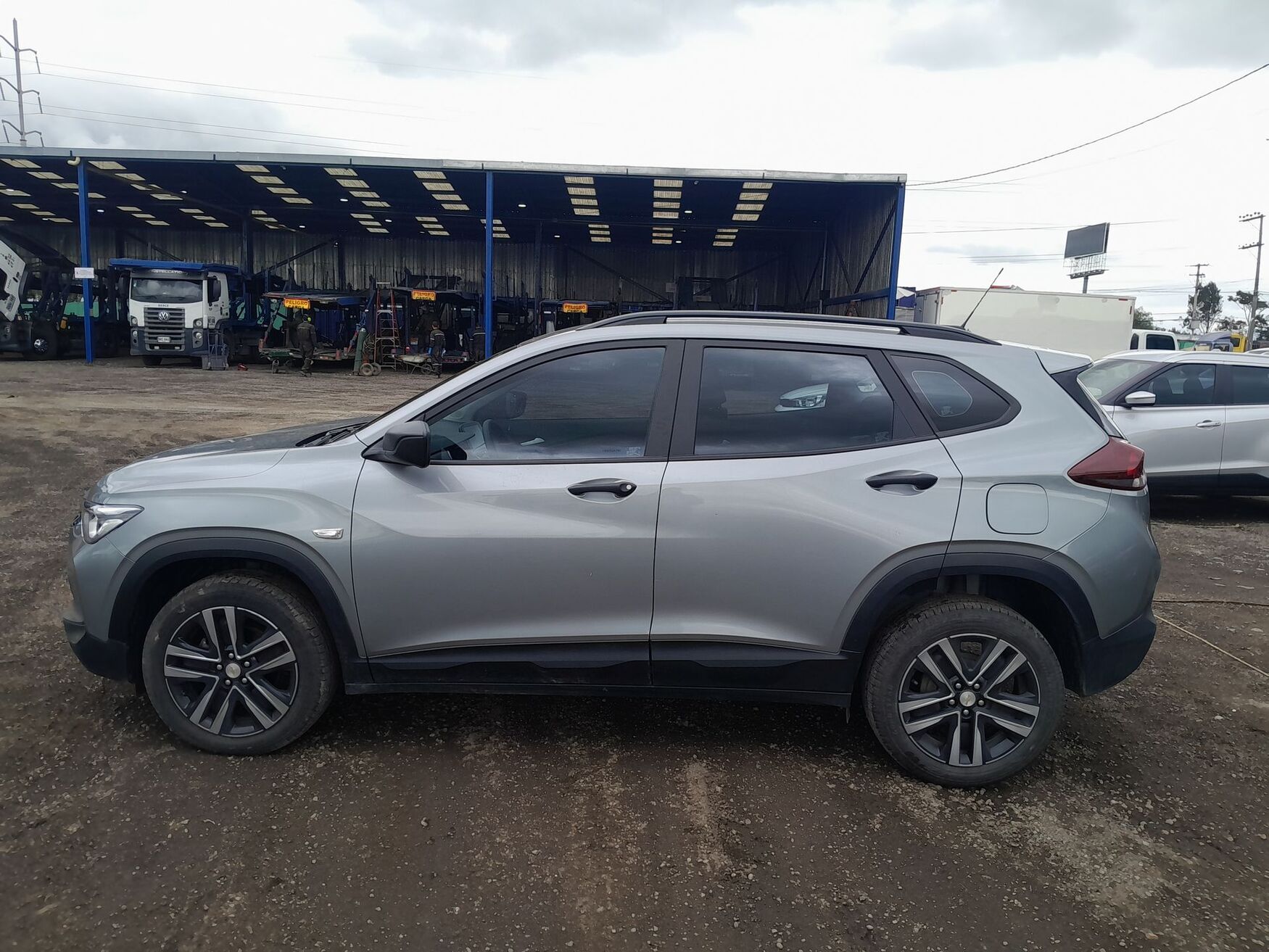 CHEVROLET TRACKER 2025