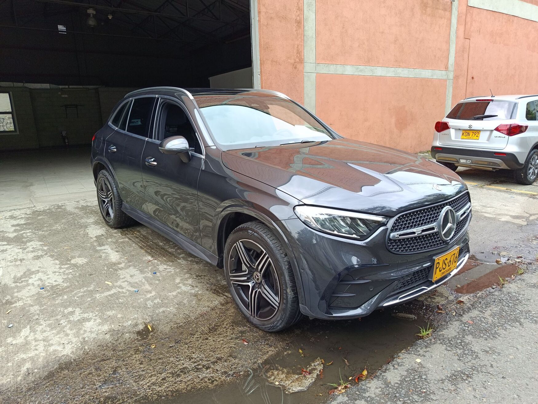 MERCEDES-BENZ GLC300 2026