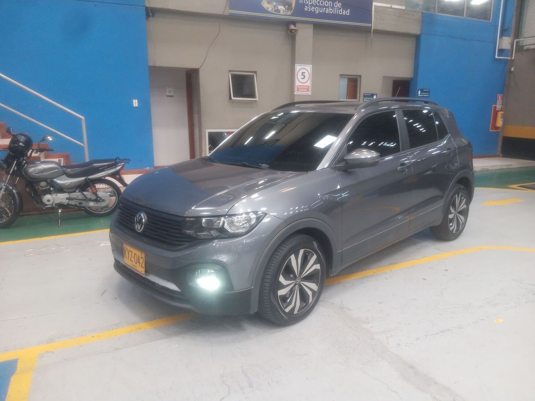 VOLKSWAGEN T-CROSS 2022