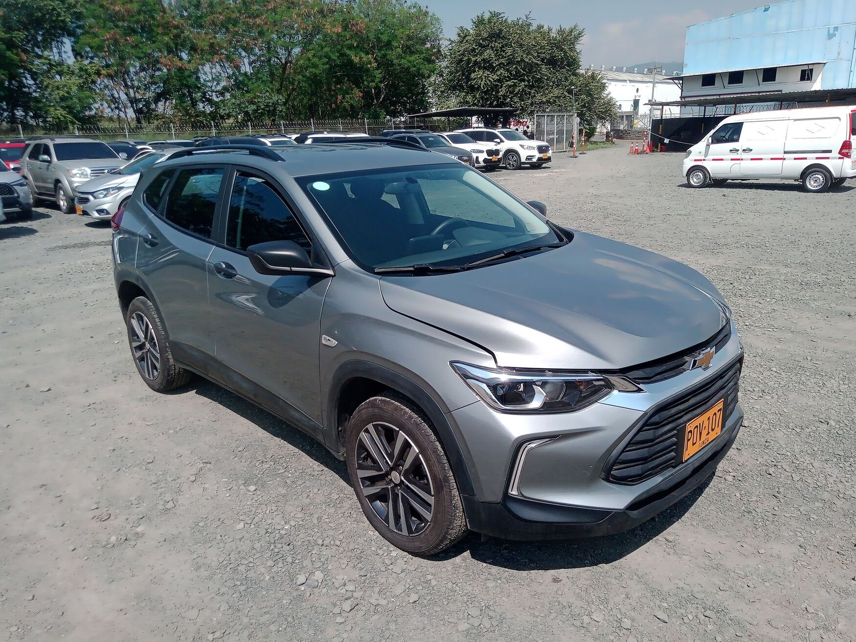 CHEVROLET TRACKER 2025