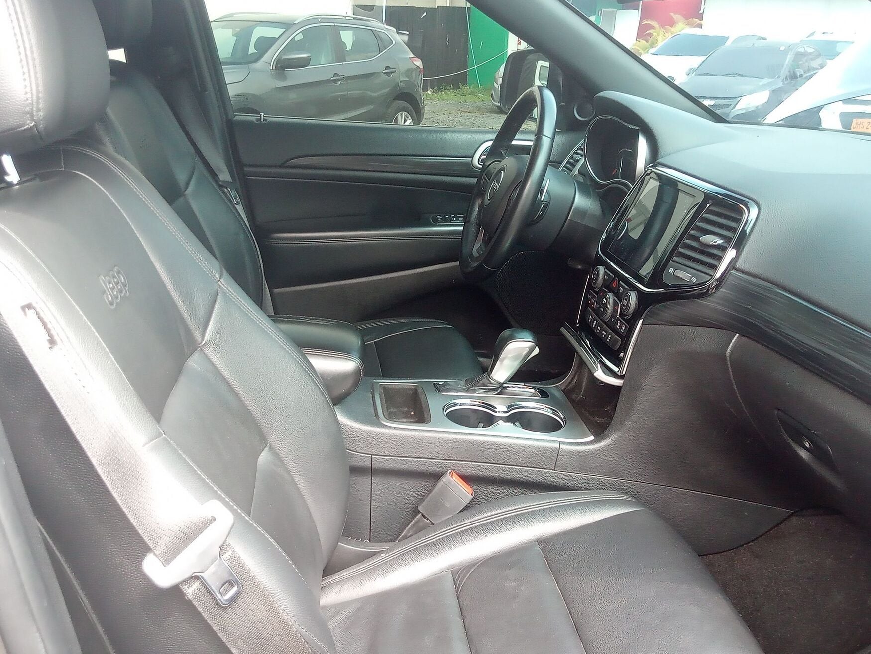 JEEP GRAND CHEROKEE 2019