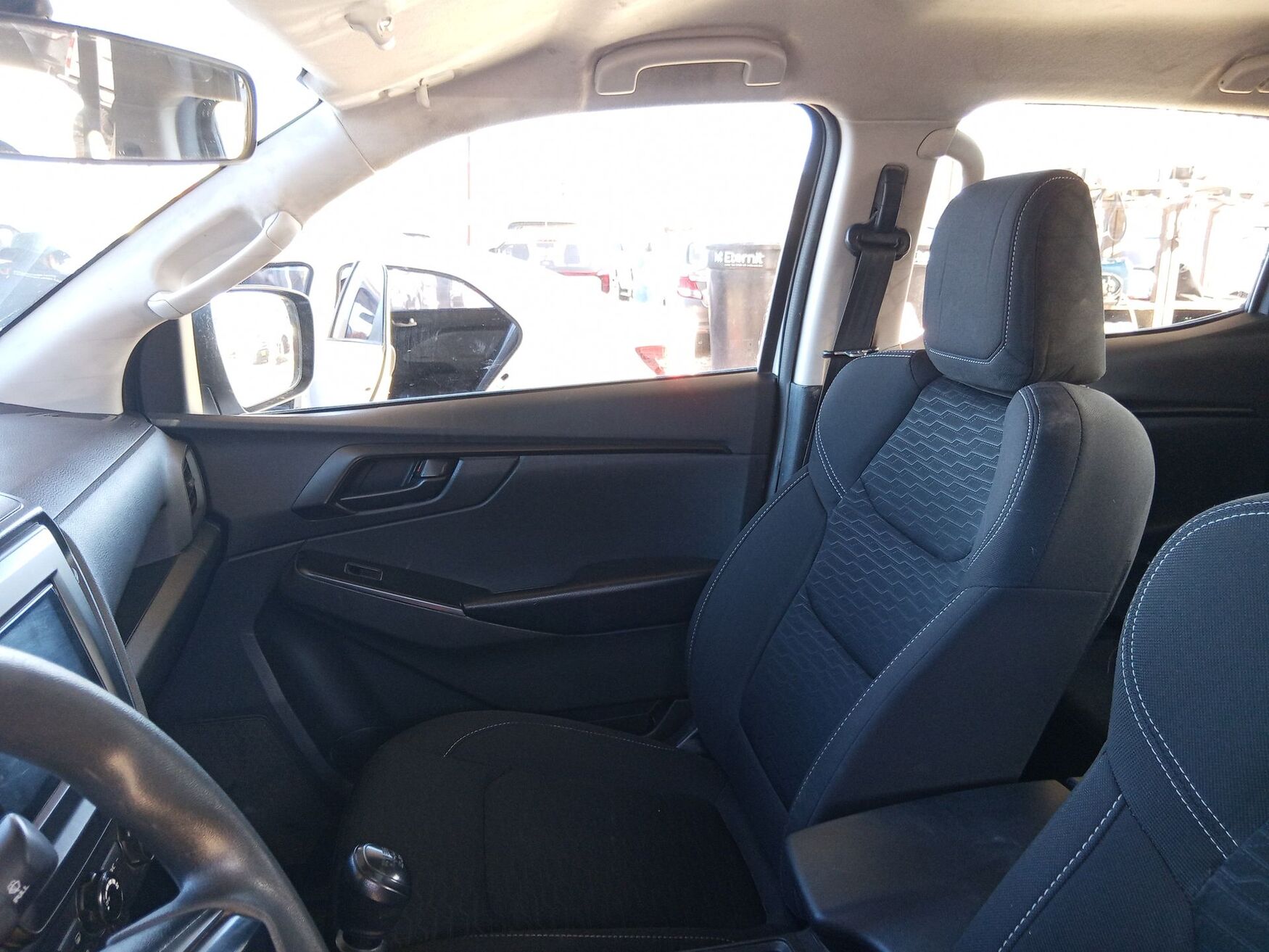 ISUZU FORCE 2025