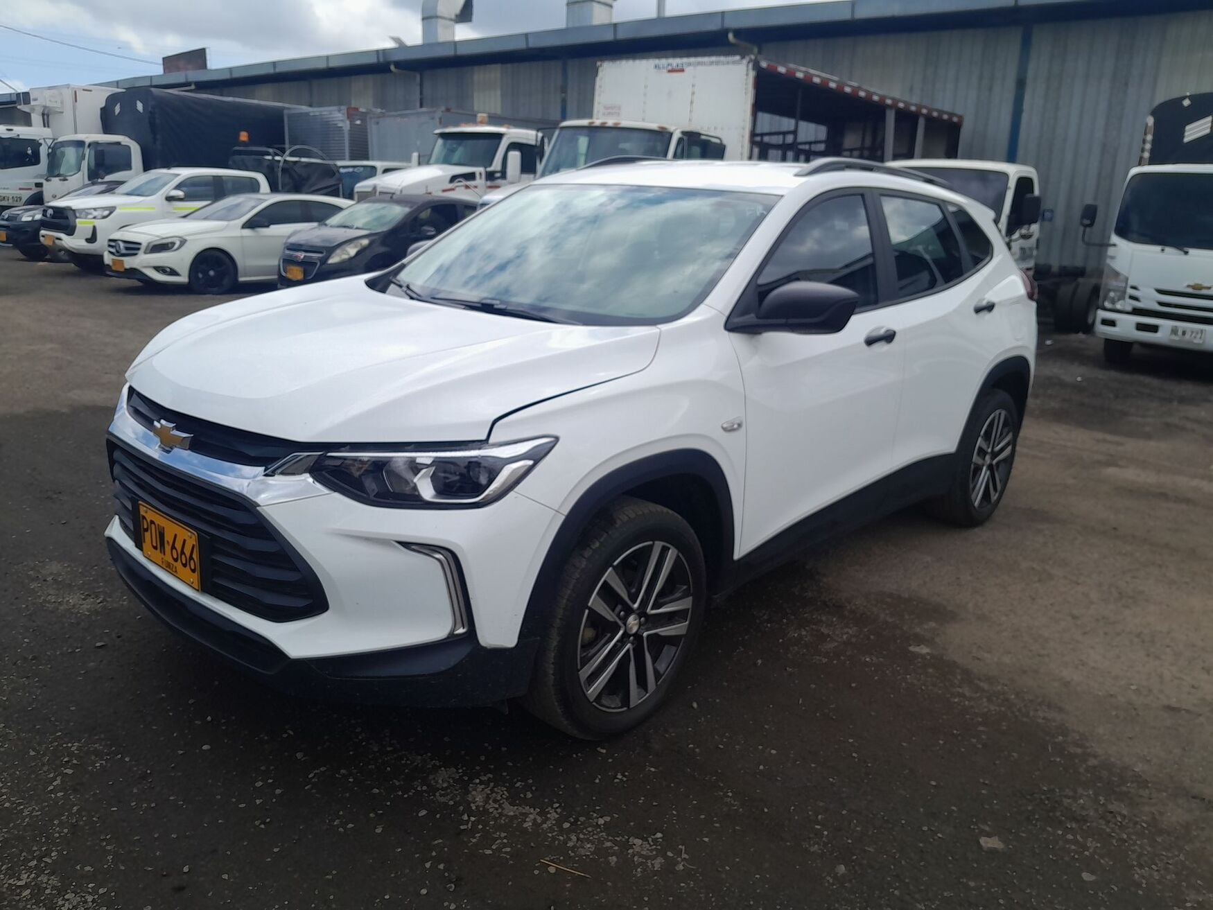 CHEVROLET TRACKER 2025