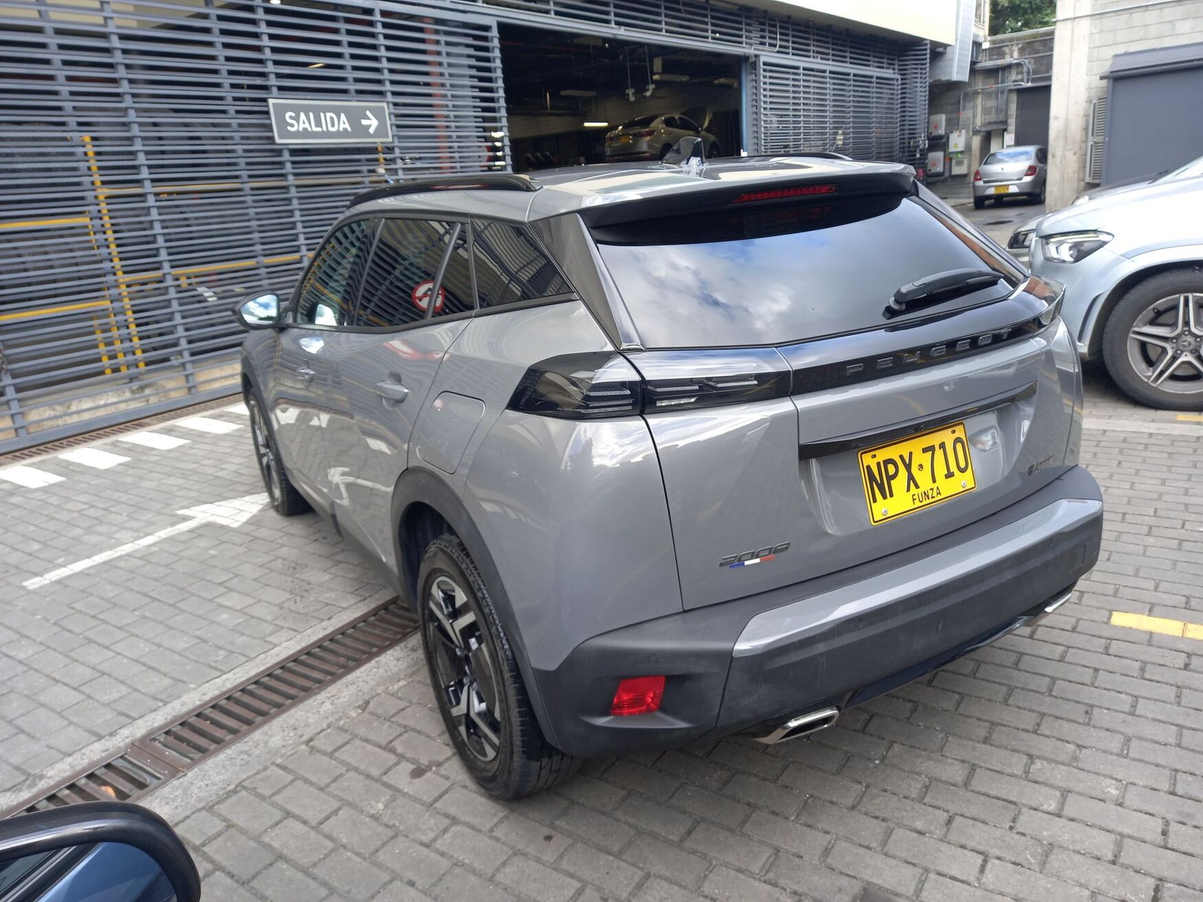 PEUGEOT 2008 2025