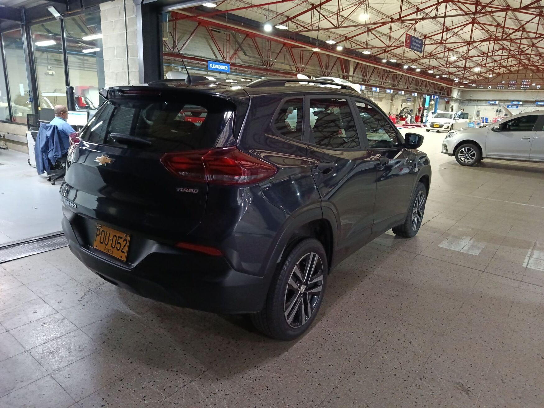 CHEVROLET TRACKER 2025