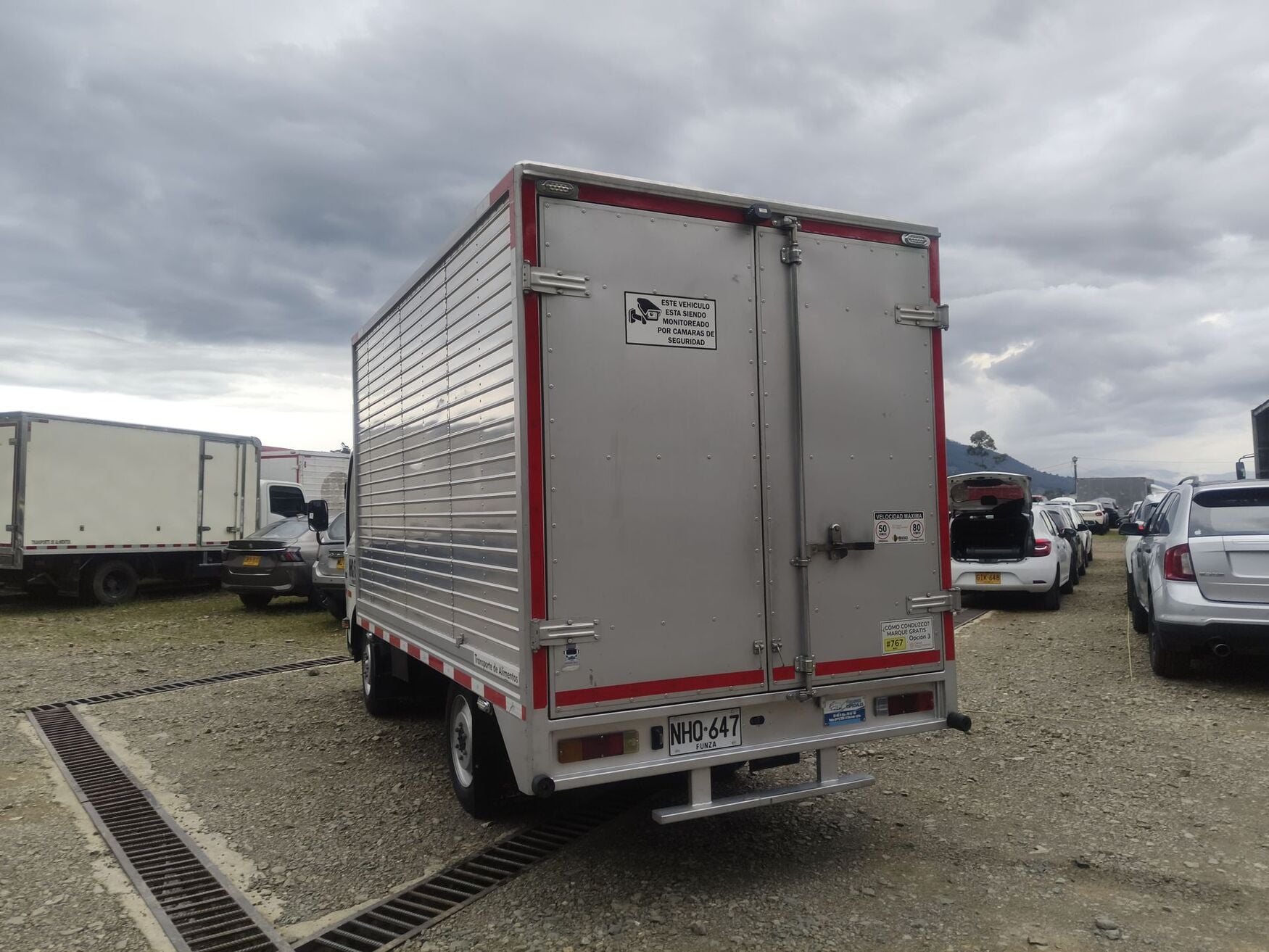 CHEVROLET NHR 2023
