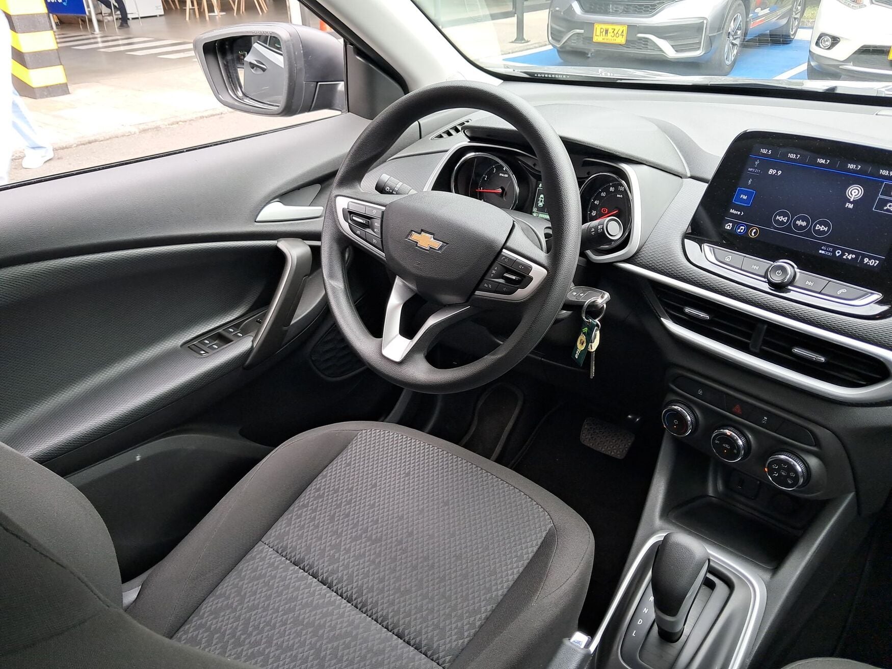 CHEVROLET TRACKER 2025