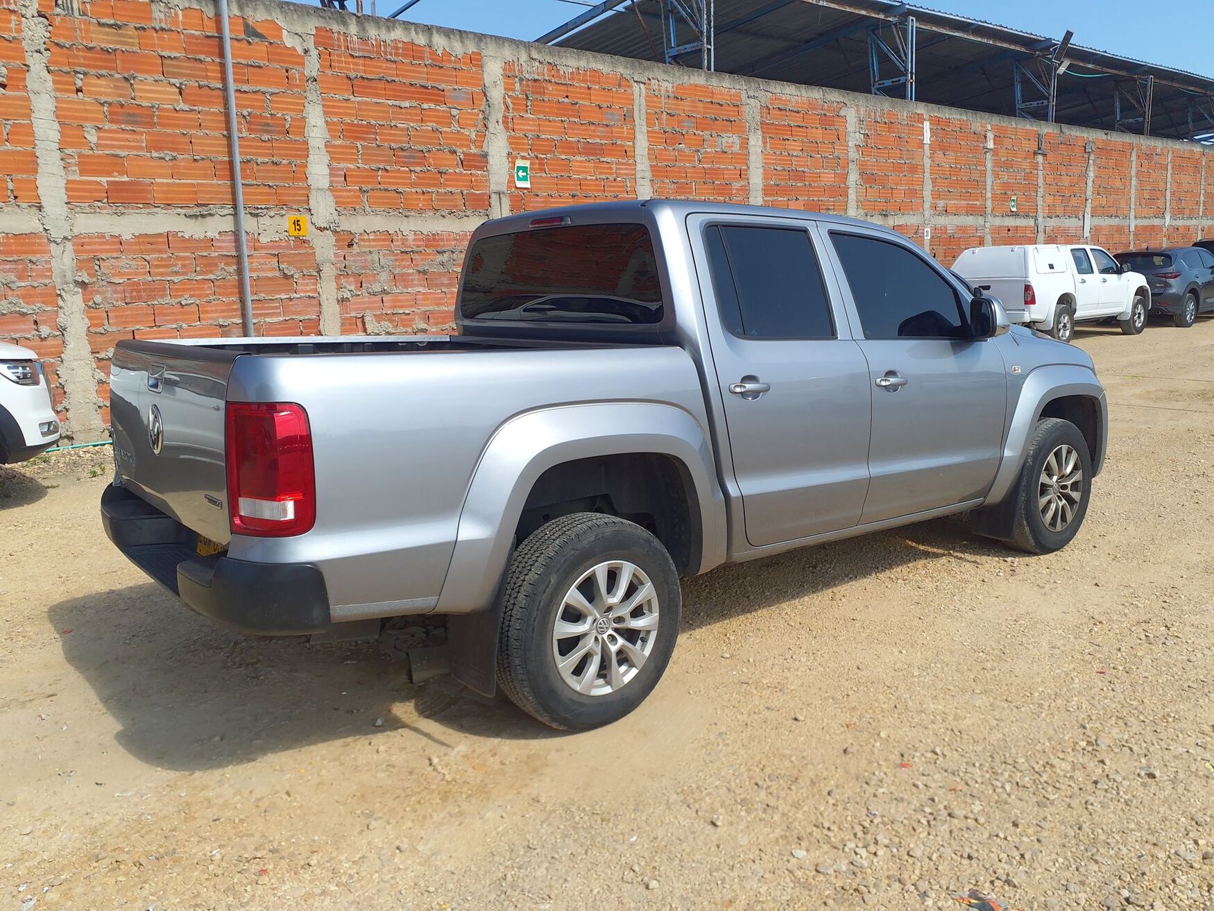 VOLKSWAGEN AMAROK 2022
