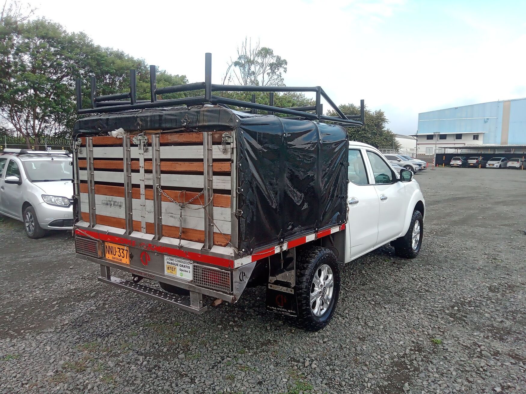 NISSAN FRONTIER 2025
