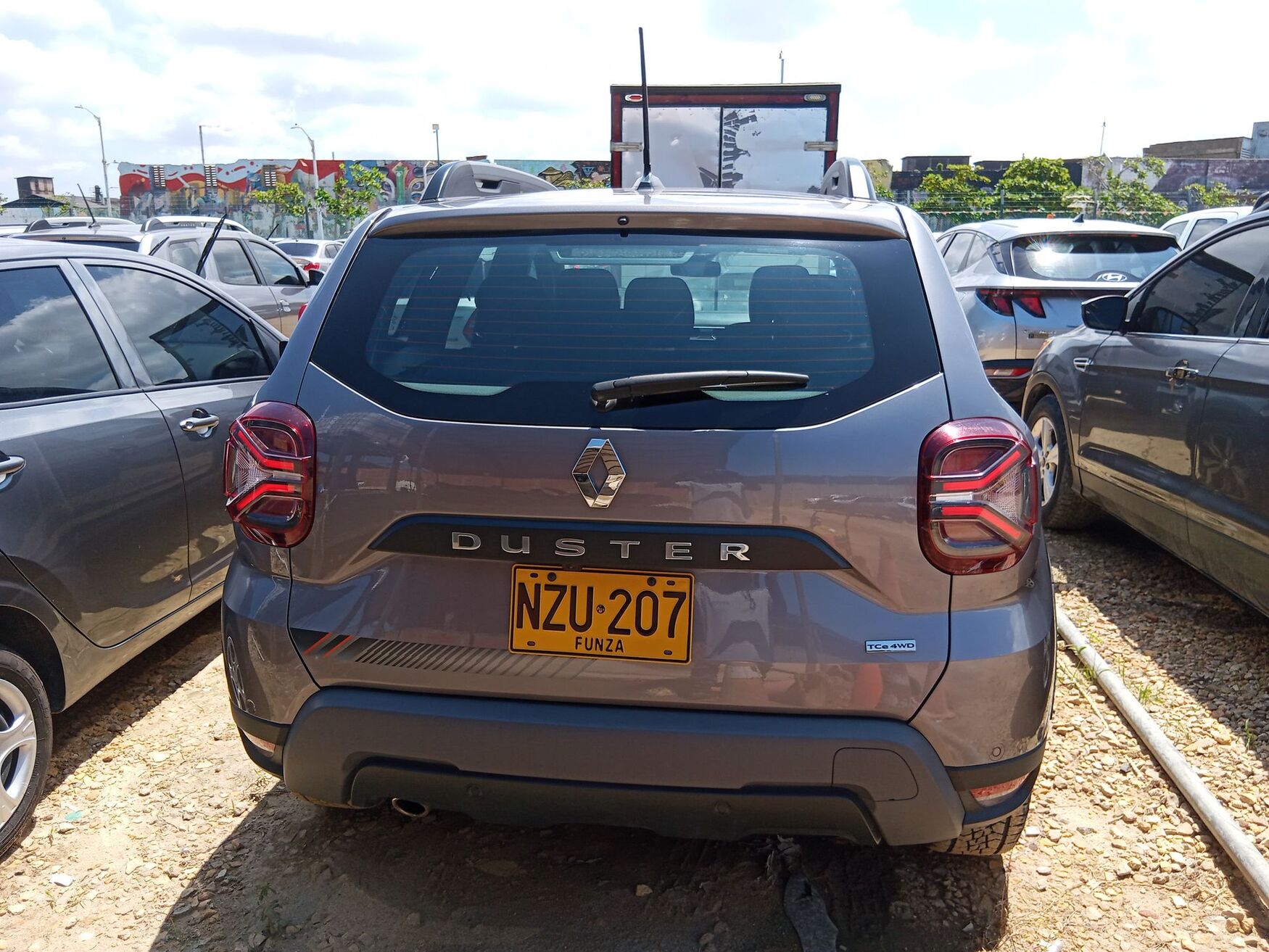 RENAULT DUSTER 2025