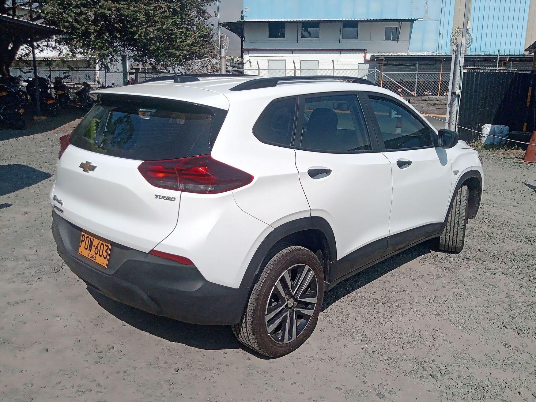 CHEVROLET TRACKER 2025