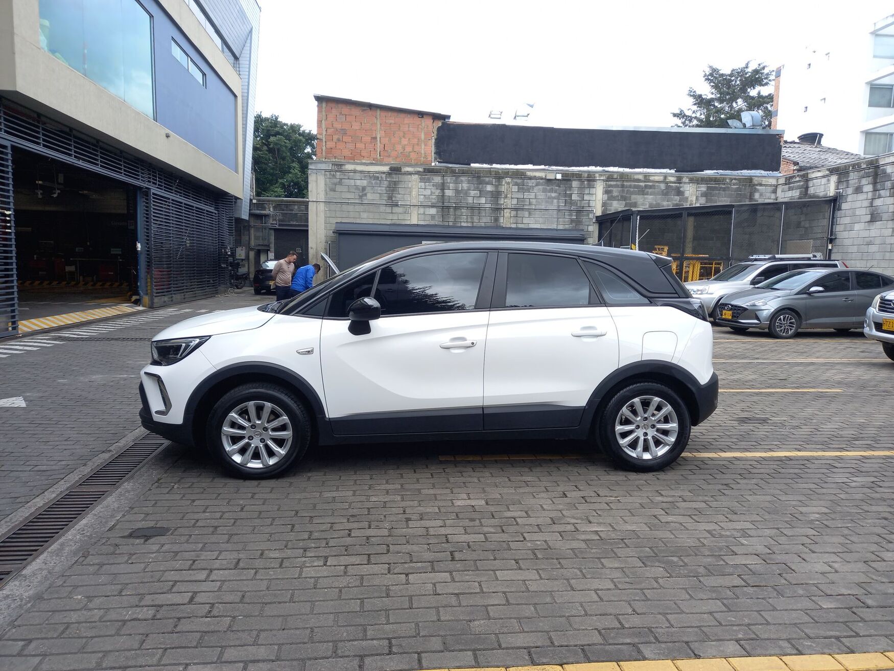 OPEL CROSSLAND 2023