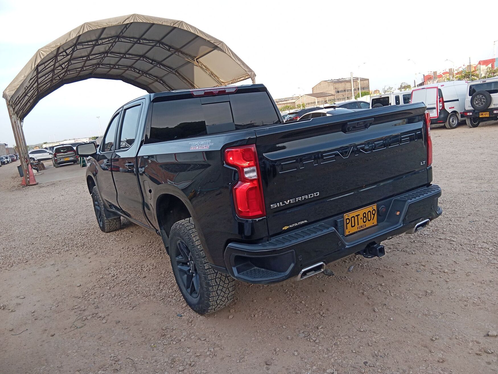 CHEVROLET SILVERADO 2025