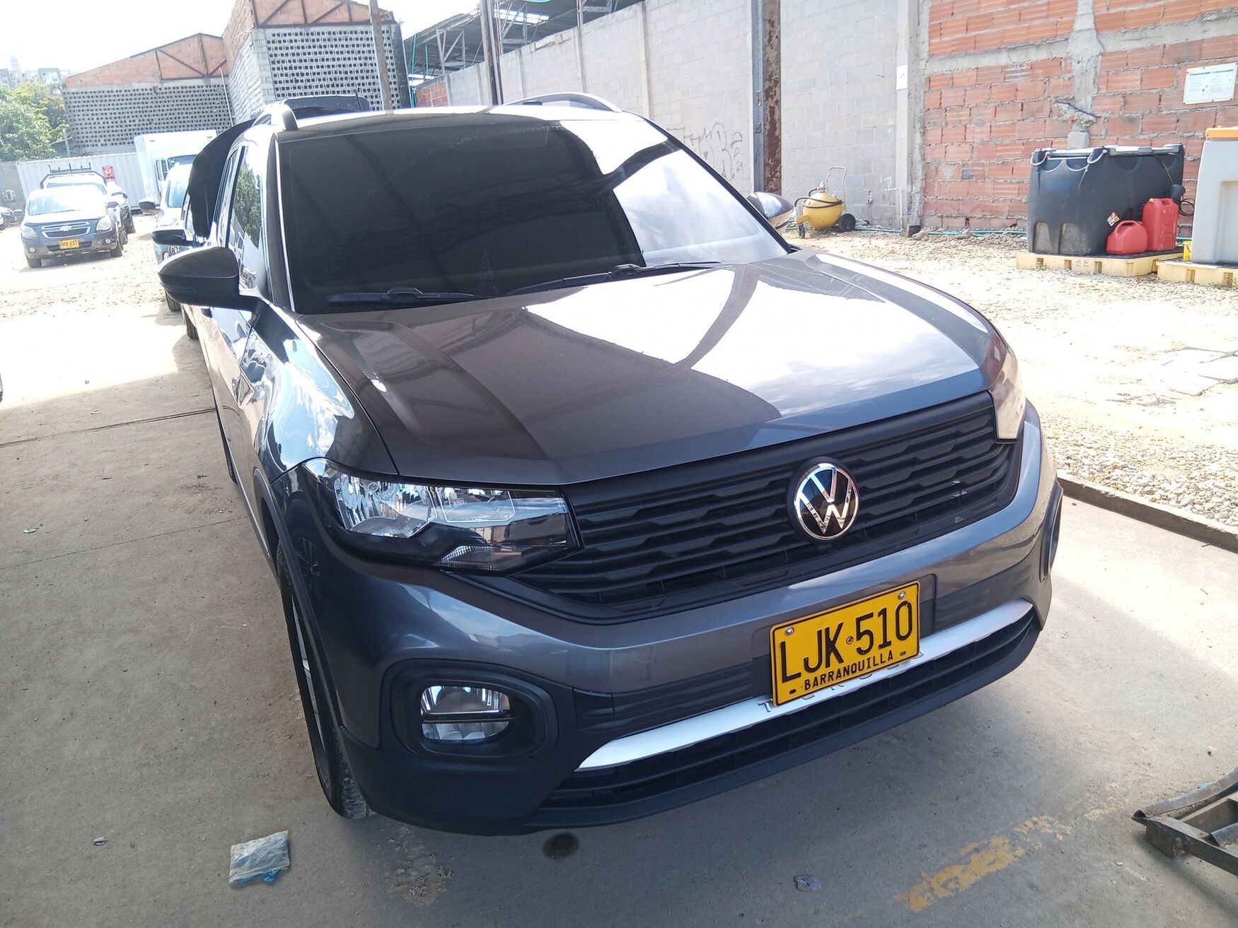 VOLKSWAGEN T-CROSS 2023