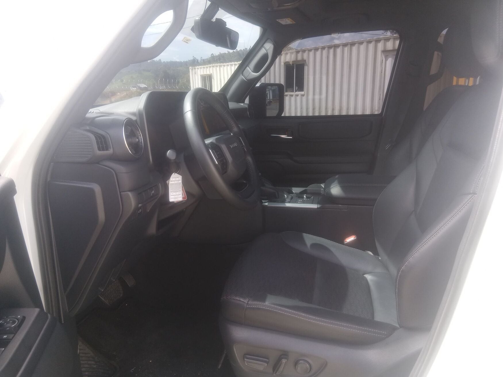 TOYOTA PRADO 2025