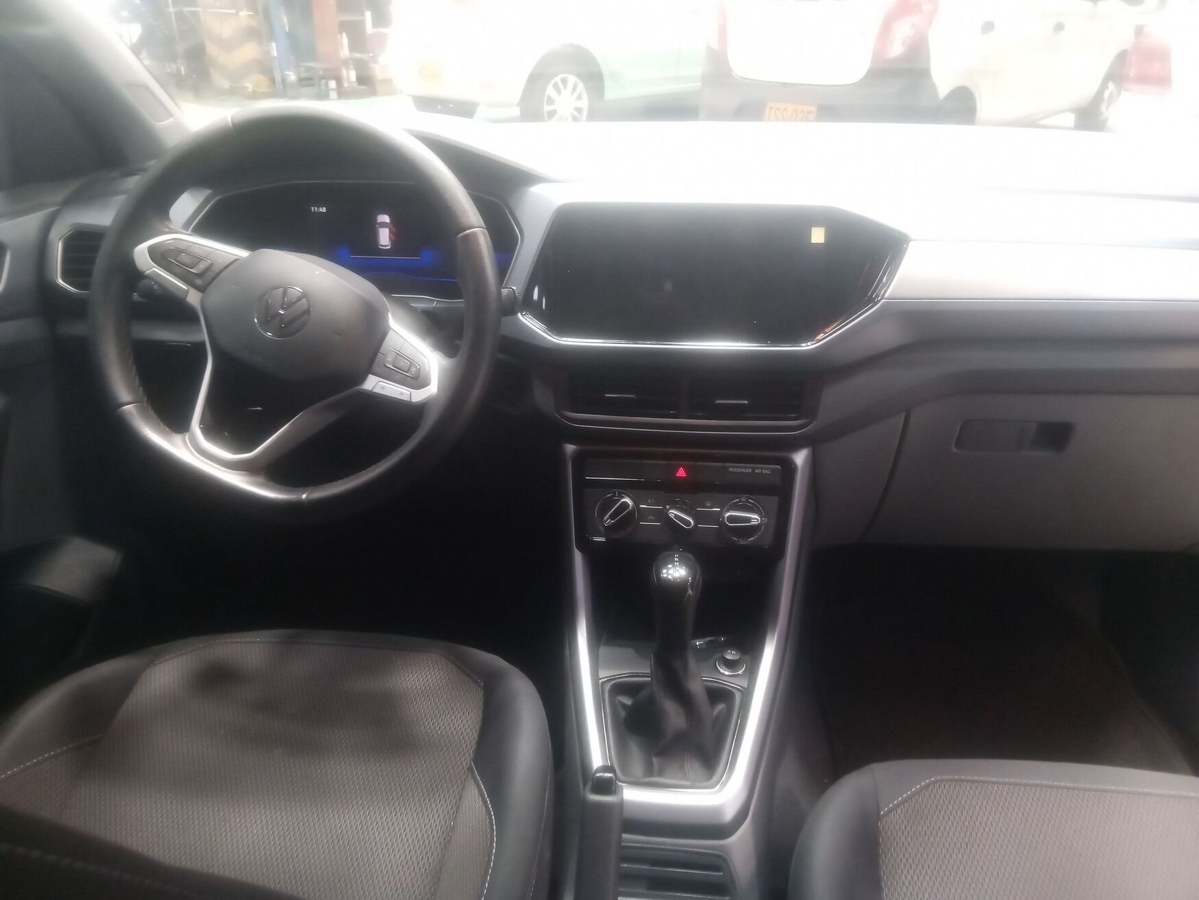 VOLKSWAGEN T-CROSS 2022