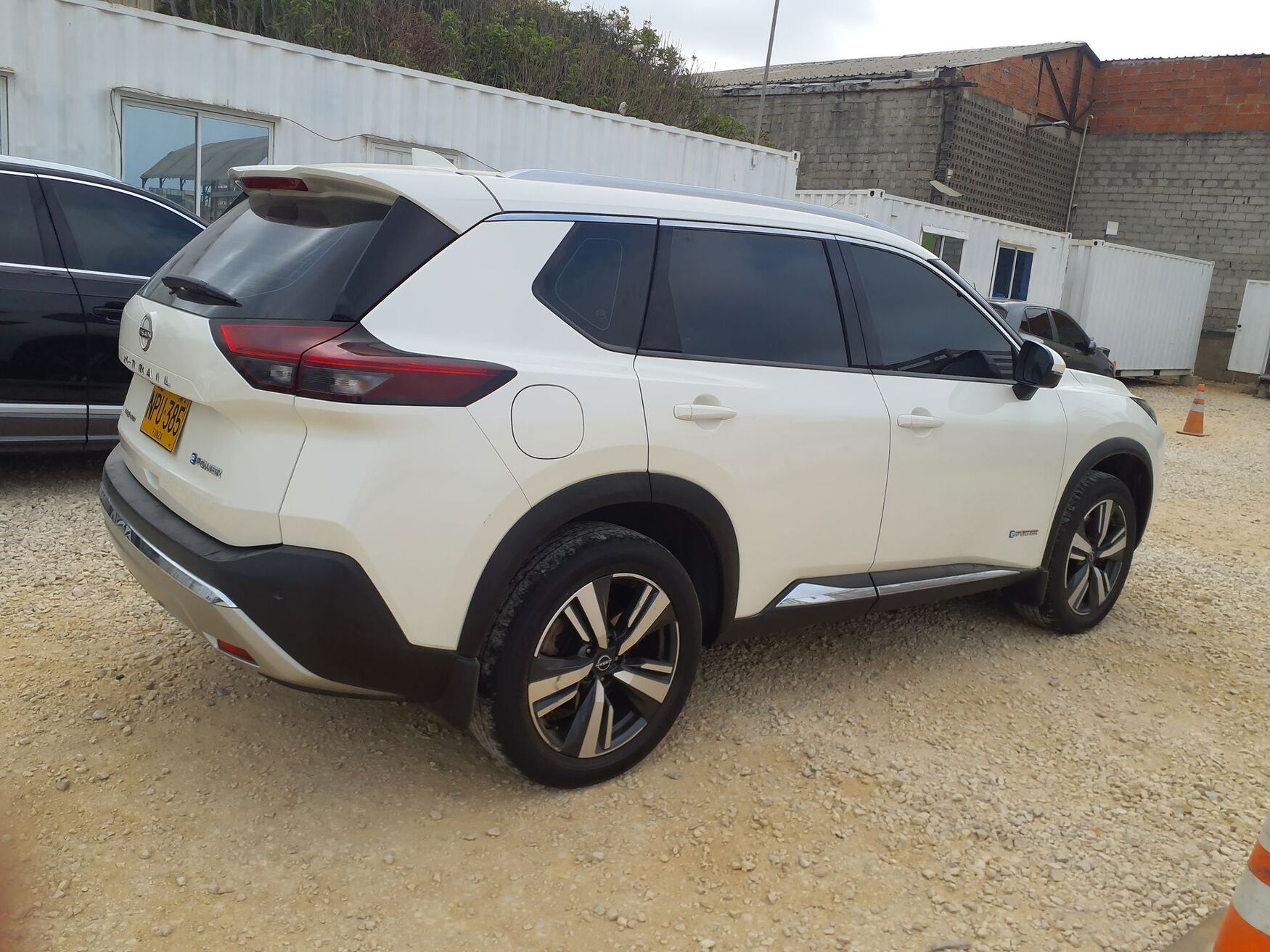 NISSAN X-TRAIL 2025