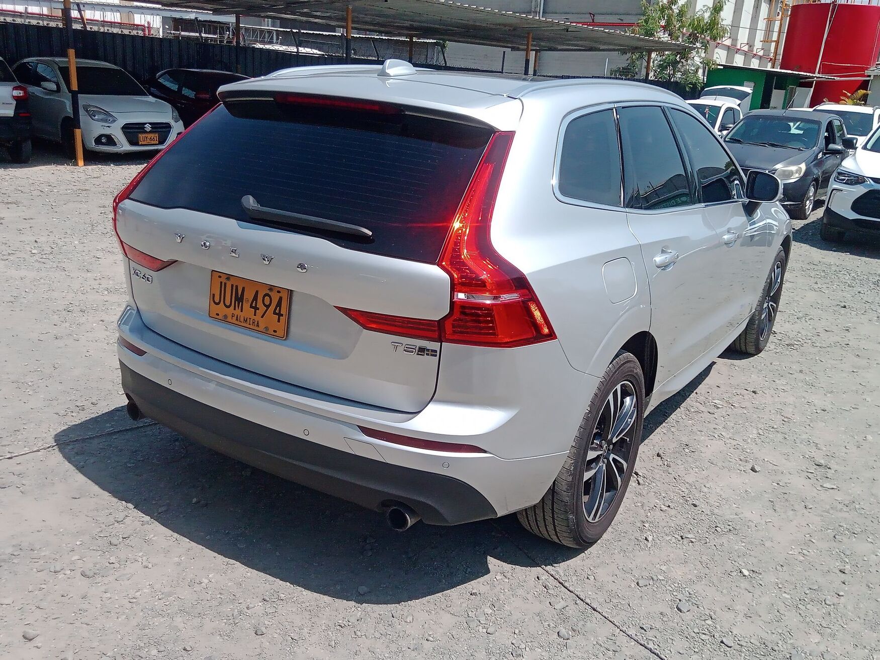 VOLVO XC60 2021