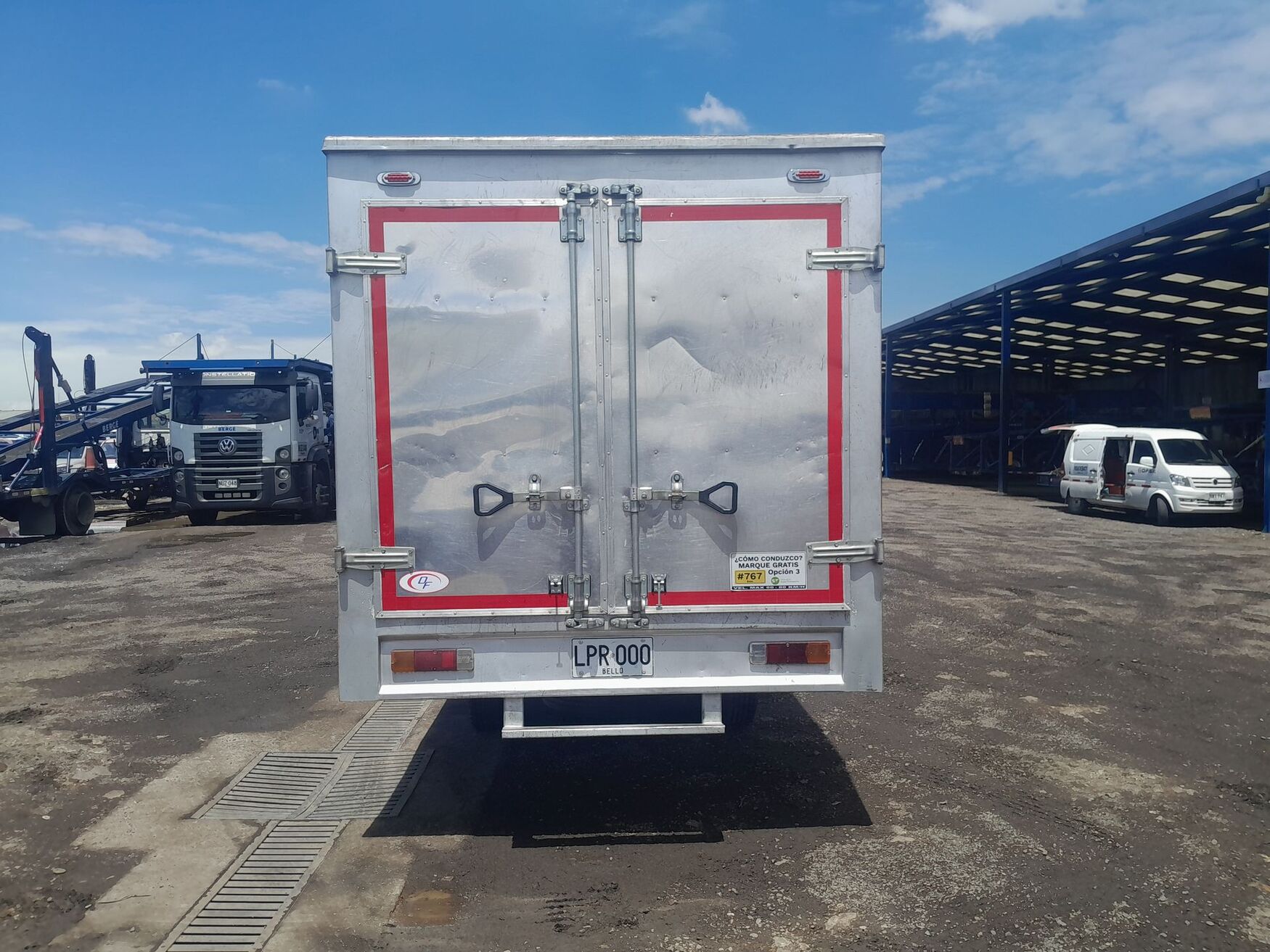 CHEVROLET NHR 2022