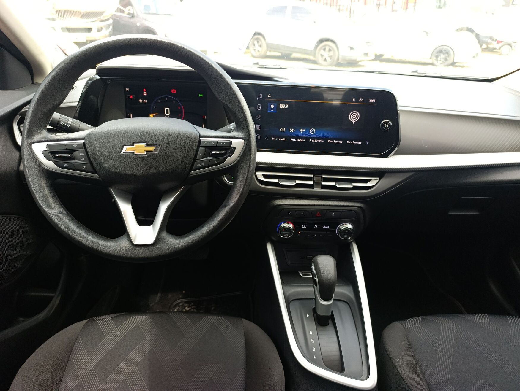 CHEVROLET ONIX 2026