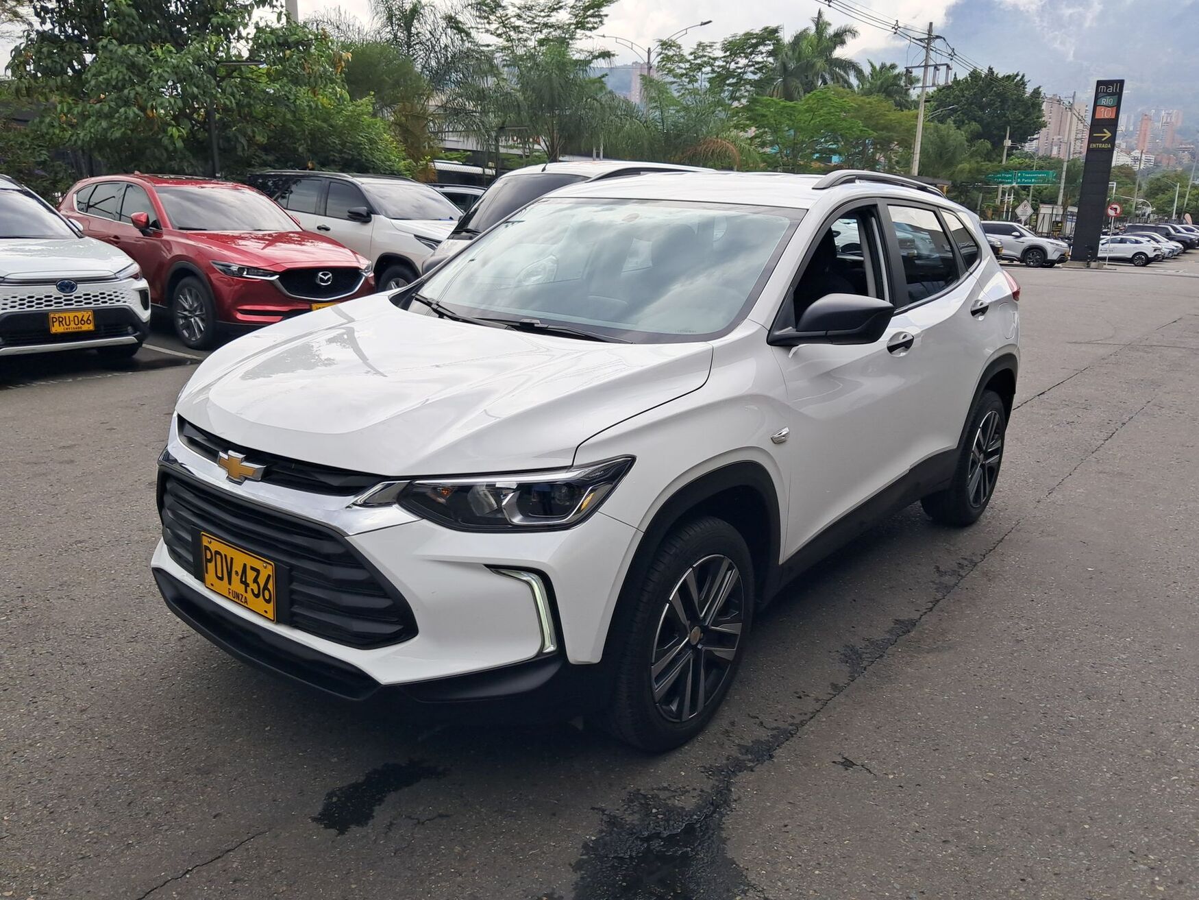 CHEVROLET TRACKER 2025