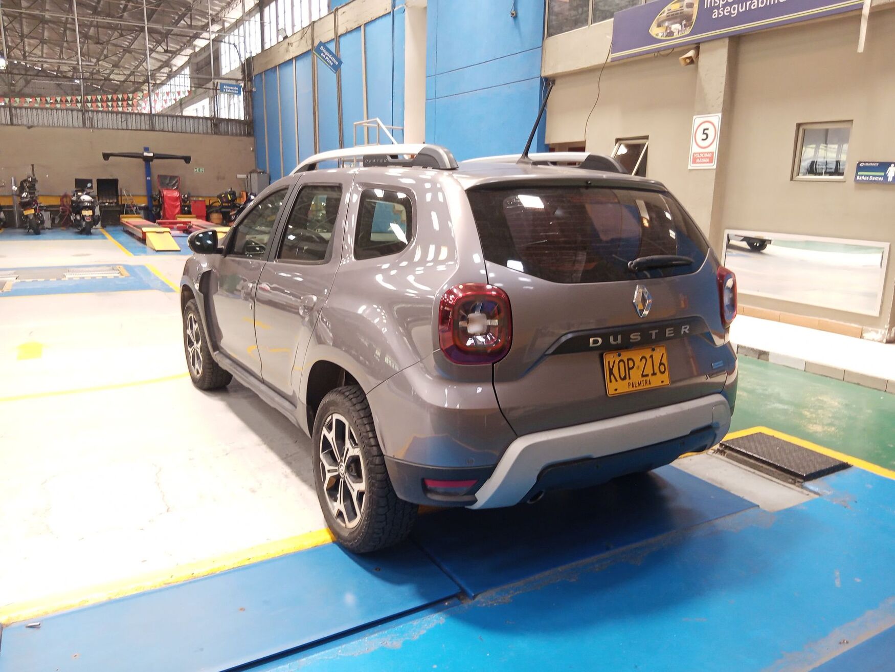 RENAULT DUSTER 2022